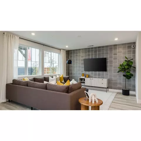 Living - 1731 Halo Ave, Manteca, CA 95337 photo 1 of 2