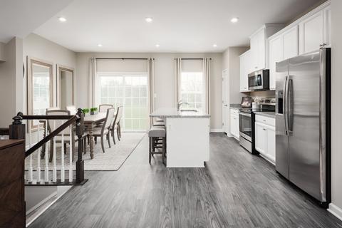 6009 Atlin Ln, Monaca, PA 15061 photo 5