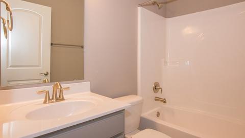 132 Carrick Glen Blvd, Pendleton, IN 46064 photo 8