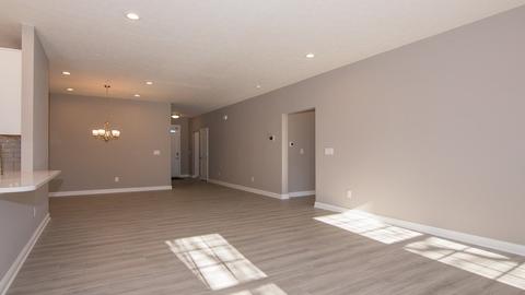 132 Carrick Glen Blvd, Pendleton, IN 46064 photo 13
