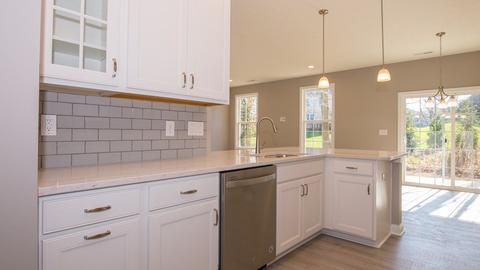 132 Carrick Glen Blvd, Pendleton, IN 46064 photo 17