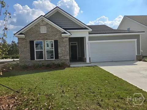 13 Blues Dr, Pooler, GA 31322