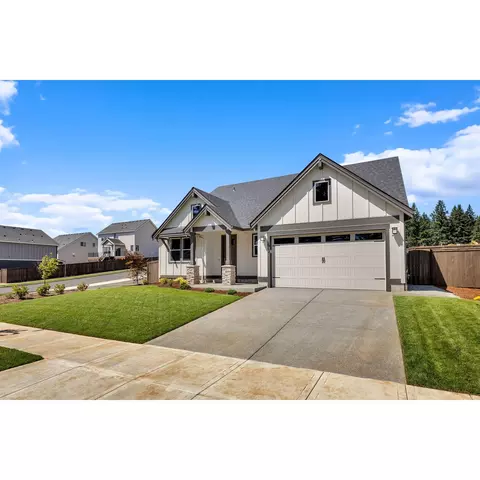 1244 Stonegate Dr, Eagle Point, OR 97524 photo 4