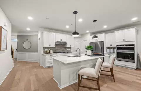 4136 Nottingham Cir, Clarkston, MI 48346 photo 6