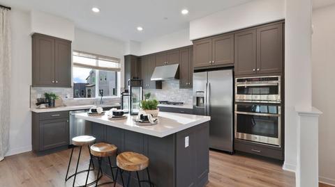 292 Tank, Irvine, CA 92618 photo 2