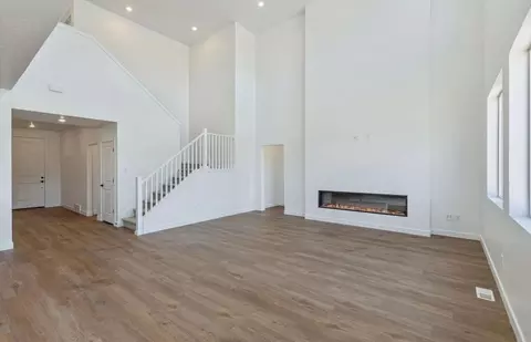 Living - 1002 E 250 South St, Salem, UT 84653 photo 4 of 5