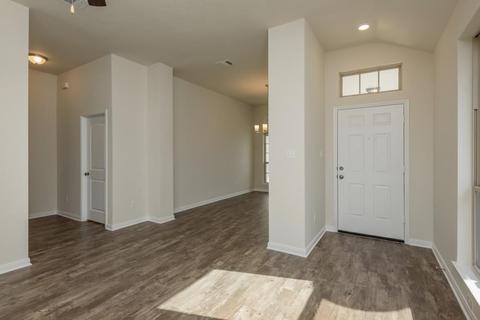 2002 Kathryn Dr, Bryan, TX 77807 photo 4