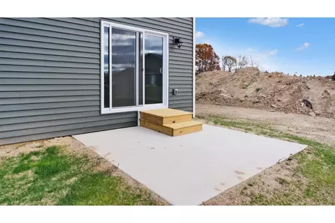 13840 Kaleidoscope Dr, Dewitt, MI 48820 photo 4