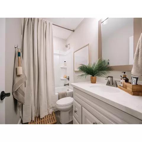 Bath - 7978 Buttonbush Rd, Biloxi, MS 39532 photo 4 of 4