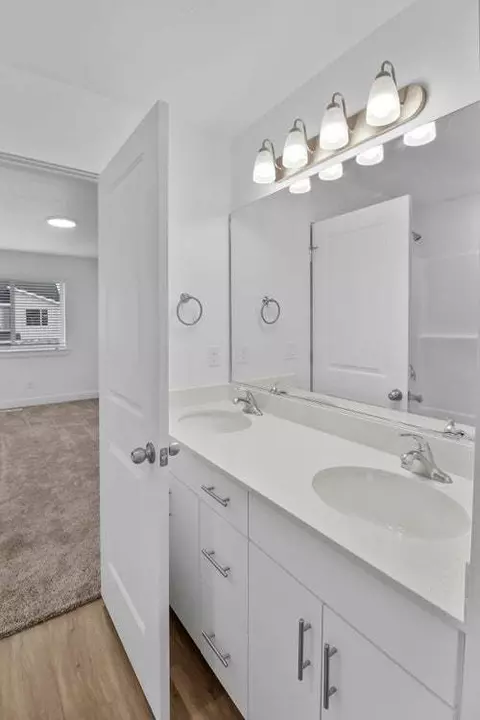 Bath - 1192 W 1870 S, Logan, UT 84321 photo 2 of 9