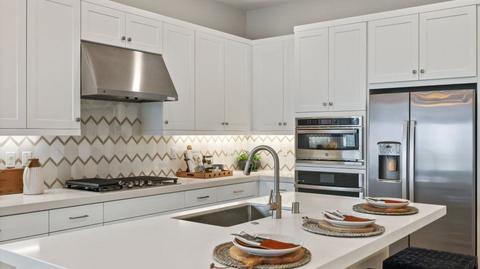 27250 Red Willow Ct, Valencia, CA 91381 photo 29