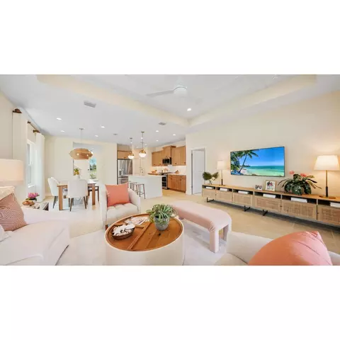 Living - 10108 Cross River Trl, Parrish, FL 34219 photo 2 of 2