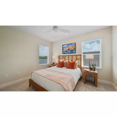 Bedroom - 10108 Cross River Trl, Parrish, FL 34219 photo 3 of 3