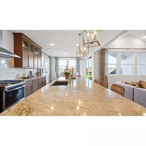 Kitchen - 440 Buckeye St, Dixon, CA 95620 photo 4 of 5