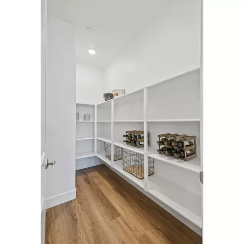 Entry Way - 440 Buckeye St, Dixon, CA 95620 photo 1 of 3