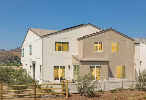 35220 Tuft Ln, Fallbrook, CA 92028 photo 1
