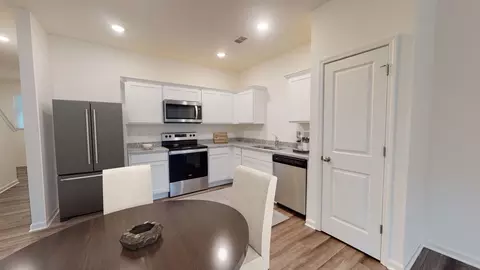 3111 Primo Dr, Durham, NC 27704 photo 6