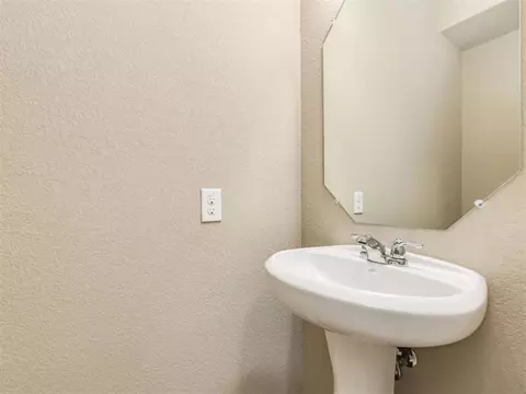 668 Ferrule Dr, Kyle, TX 78640 photo 6