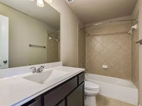 668 Ferrule Dr, Kyle, TX 78640 photo 5
