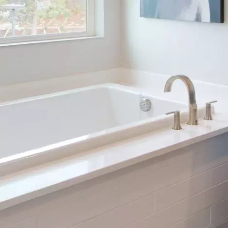 Bath - 302 Treble, Irvine, CA 92618 photo 2 of 5