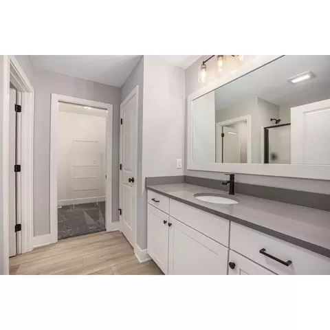 Bath - Plan The Grayson - 3105 Hollace Dr, Jenison, MI 49428 photo 1 of 2