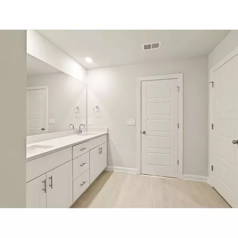 223 Maxwell Dr, Easley, SC 29642 photo 6