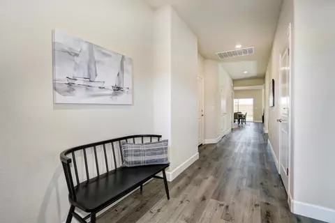 984 Hogan Rd, Galt, CA 95632 photo 7