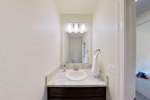 984 Hogan Rd, Galt, CA 95632 photo 45