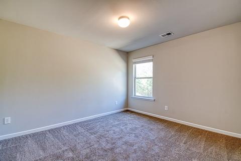 303 Longbridge, Perry, GA 31069 photo 32