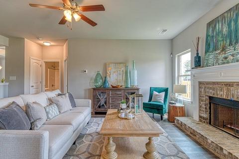 303 Longbridge, Perry, GA 31069 photo 13