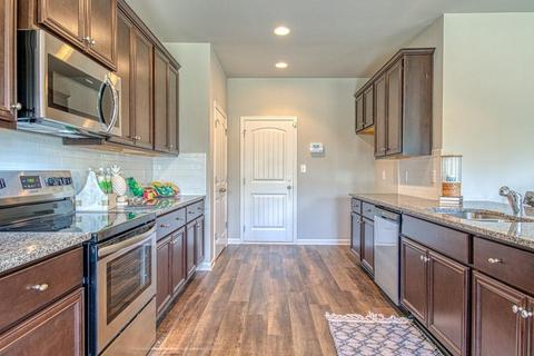 303 Longbridge, Perry, GA 31069 photo 15