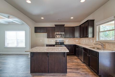303 Longbridge, Perry, GA 31069 photo 18