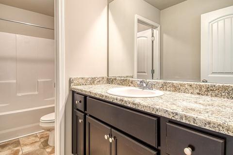 303 Longbridge, Perry, GA 31069 photo 31