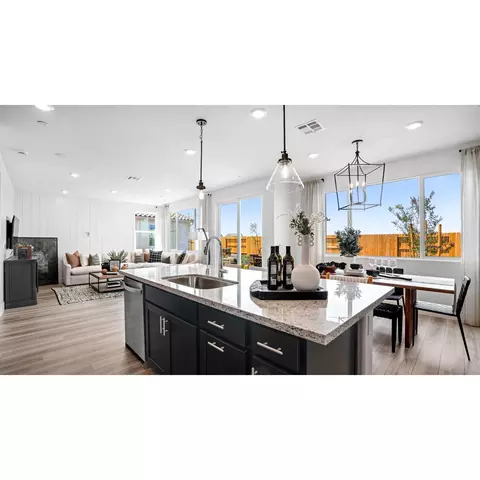2268 Controllata St, Manteca, CA 95337 photo 8