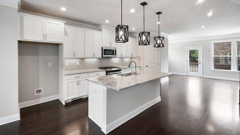 2534 Clairebrooke Bnd, Chamblee, GA 30341 photo 13