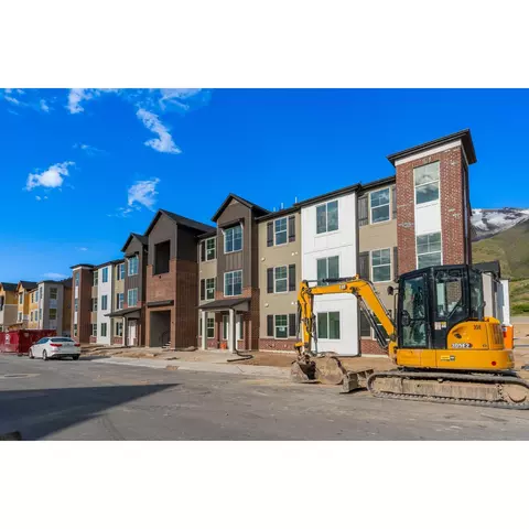 4835 S Alder Dr D203, Mapleton, UT 84664 photo 3
