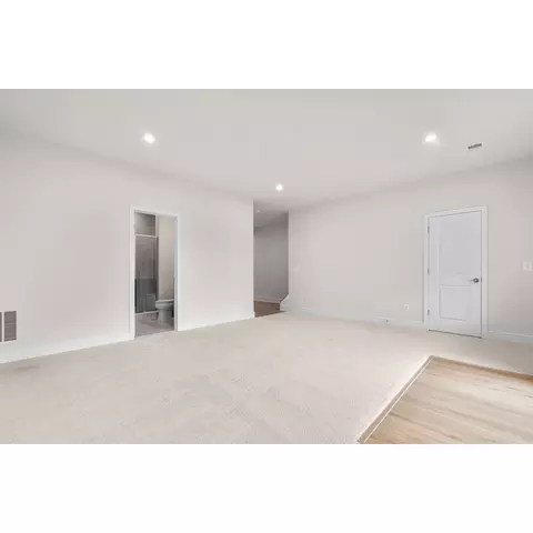 Living - 42225 Shining Star Sq, Ashburn, VA 20148 photo 5 of 5