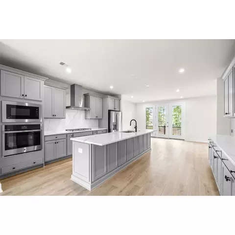 Kitchen - 42225 Shining Star Sq, Ashburn, VA 20148 photo 1 of 6