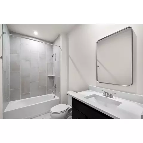 Bath - 42225 Shining Star Sq, Ashburn, VA 20148 photo 2 of 5
