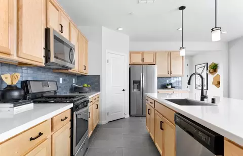 Kitchen - 4540 Brimstone Ave, Perris, CA 92571 photo 1 of 2