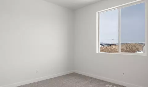 1074 E Blazing Sun Dr, Eagle Mountain, UT 84005 photo 10