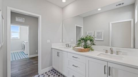 303 Lynx, Irvine, CA 92618 photo 13