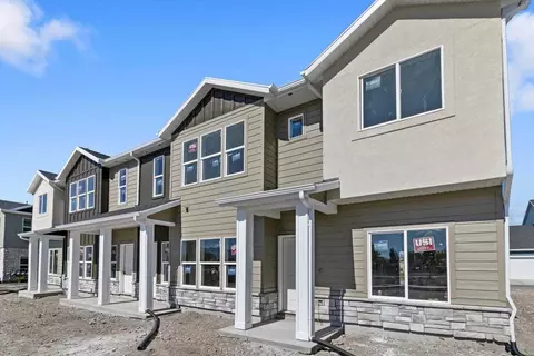 Exterior - 1175 W 1870 S, Logan, UT 84321 photo 5 of 10