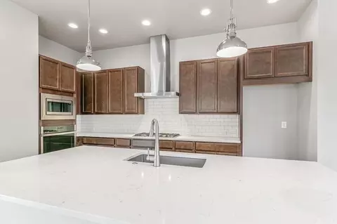 Kitchen - 21262 E 63rd Dr, Aurora, CO 80019 photo 4 of 4
