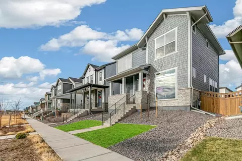 Exterior - 21262 E 63rd Dr, Aurora, CO 80019 photo 4 of 7