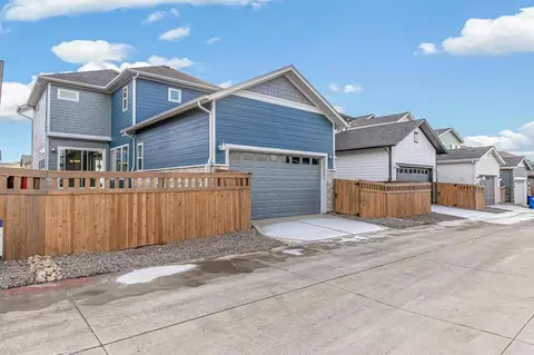 Exterior - 21262 E 63rd Dr, Aurora, CO 80019 photo 5 of 7