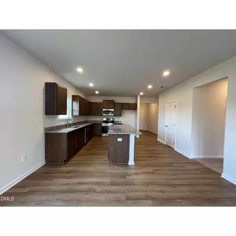 75 E American Marigold Dr, Benson, NC 27504 photo 8
