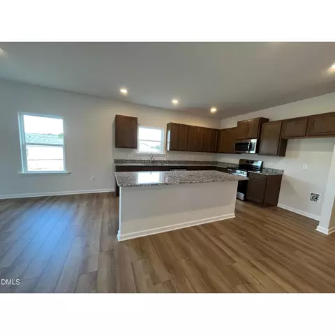 75 E American Marigold Dr, Benson, NC 27504 photo 7