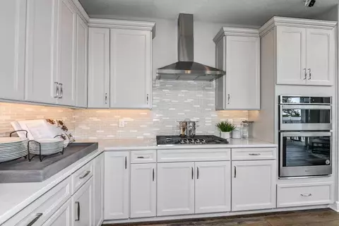 Kitchen - 2492 Pine Preserve Ct, Saint Cloud, FL 34771 photo 5 of 7