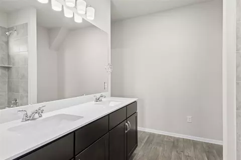 1331 Teychas Dr, Kyle, TX 78640 photo 9